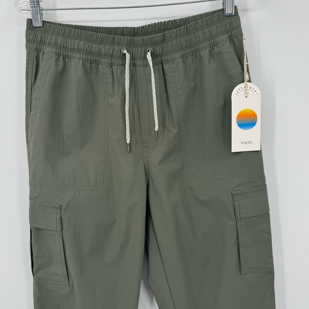 Vuori Olive Green Cargo Joggers - Picture 5 of 15